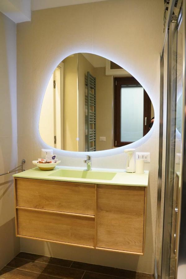 L'Oasi Di Venere Bed And Breakfast Касерта Екстериор снимка